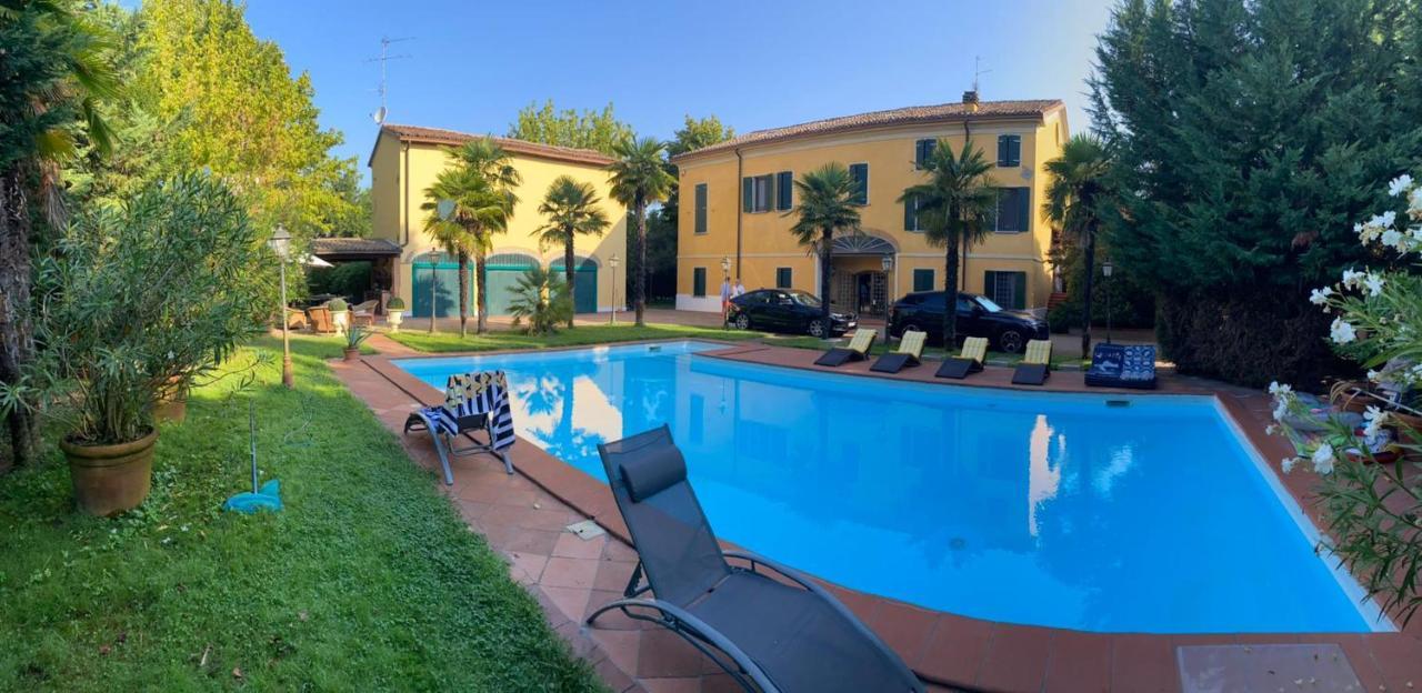 B&B Villa Delle Palme Карпи Экстерьер фото