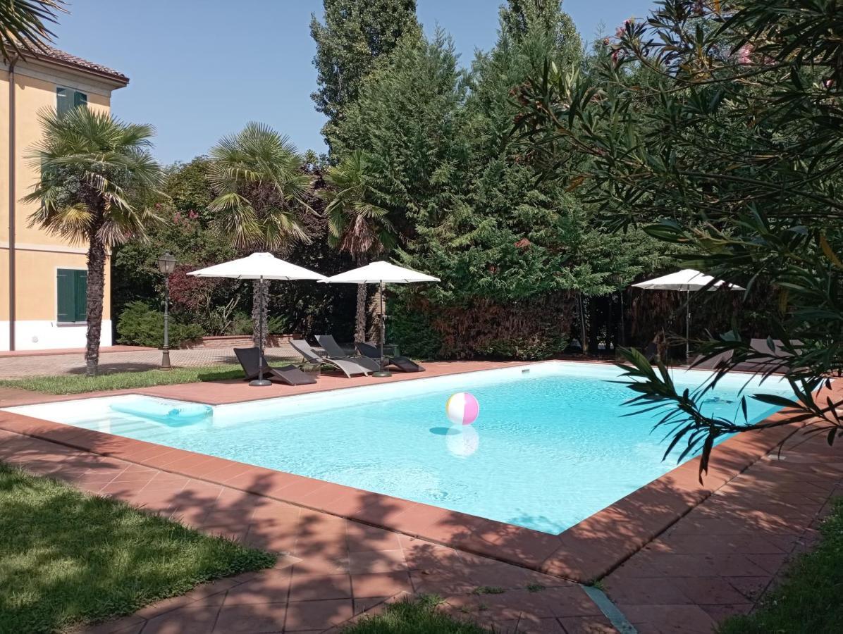 B&B Villa Delle Palme Карпи Экстерьер фото