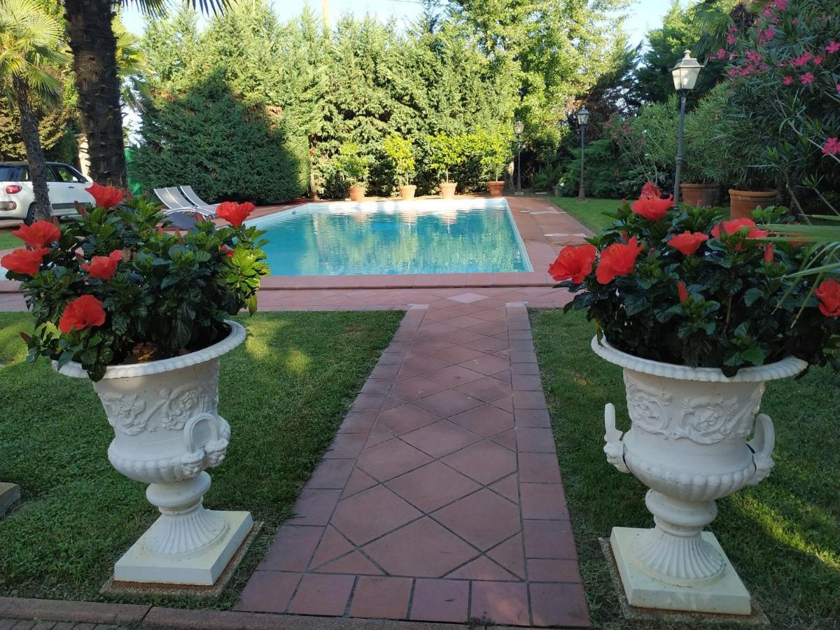 B&B Villa Delle Palme Карпи Экстерьер фото
